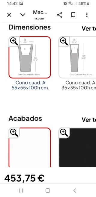 3 Maceteros Vondom Gigantes Blancos con planta.