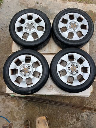 Llantas Audi Seat  215/55 r16