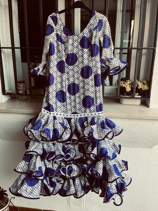 Traje Flamenca Talla 44 nuevo
