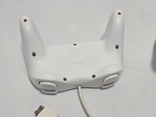 2 Nintendo Wii Oficial Mando Clasico Pro - Blanco