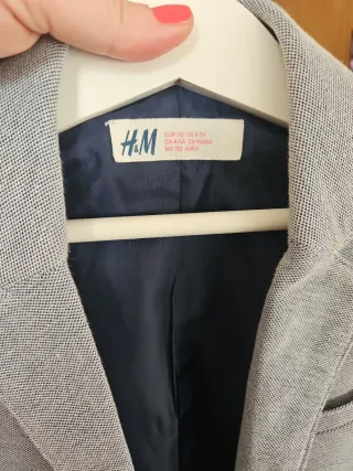 Chaqueta H&M niño gris T.XS 4 a 6 años