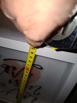 Marco blanco 25x25cm con letras en cristal