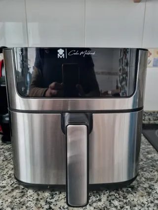 Freidora de aire con pantalla LED * Con regalo