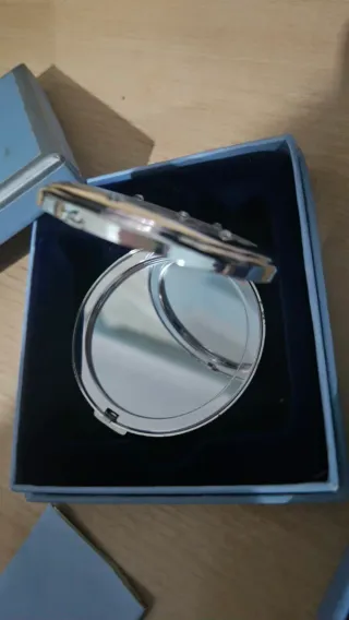 Llavero y espejo bolso Newbridge Silverware