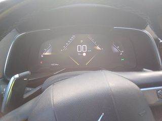 DS DS7 Crossback BlueHDi 130 DE Bastille + AT 96 kW (130 CV)