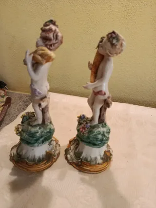 Coppie di statuine vintage in ceramica