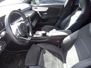 Mercedes-Benz CLA 180 100 kW (136 CV)