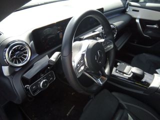 Mercedes-Benz CLA 180 100 kW (136 CV)