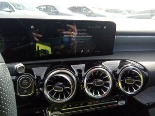 Mercedes-Benz CLA 180 100 kW (136 CV)