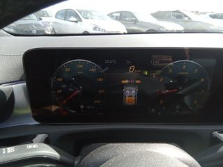 Mercedes-Benz CLA 180 100 kW (136 CV)