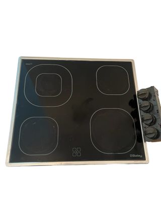 Horno y placa vitrocerámica Balay