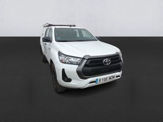 Toyota Hilux 2.4 D-4D Doble Cabina GX 110 kW (150 CV)