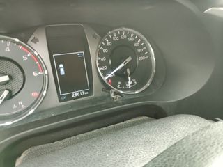 Toyota Hilux 2.4 D-4D Doble Cabina GX 110 kW (150 CV)