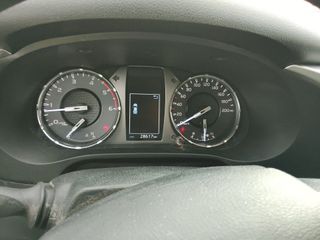 Toyota Hilux 2.4 D-4D Doble Cabina GX 110 kW (150 CV)