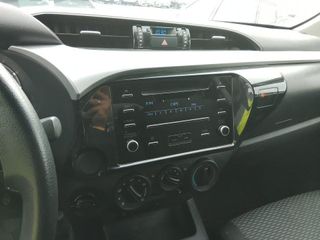 Toyota Hilux 2.4 D-4D Doble Cabina GX 110 kW (150 CV)