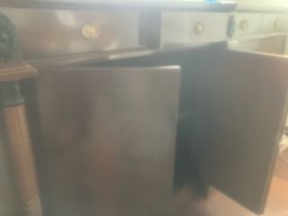 Aparador de madera clásico comedor