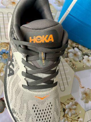 Hoka Challenger ATR 7 Gris Naranja