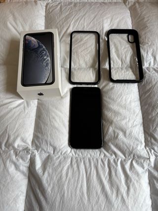 iPhone XR 128GB Nero + Custodia