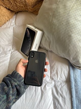 iPhone XR 128GB Nero + Custodia