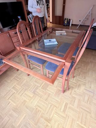 Mesa comedor y 4 sillas madera cerezo