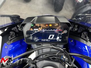 YAMAHA R7 2023 15039 kms.