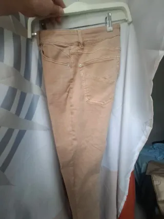 Pantalón Jean Mujer Beige