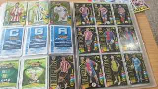 Álbum Adrenalyn 24-25 683 cromos y jugón 218.