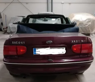 Ford Escort Cabrio