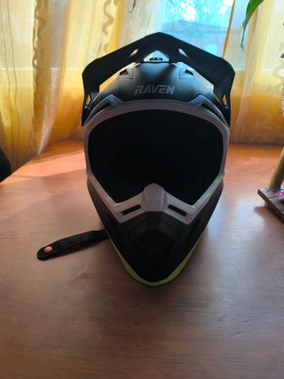Casco Motocross Raven Negro y Amarillo