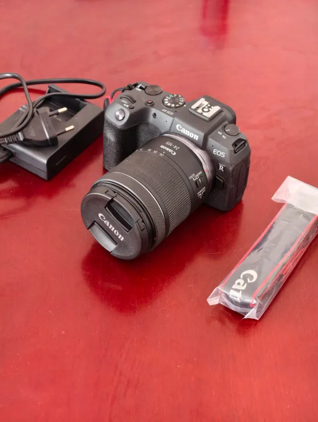 Canon EOS RP con  Lente 24-105mm + gimbal