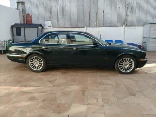 Jaguar XJ 2005