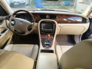 Jaguar XJ 2005