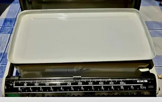 Báscula EKS Anita 12 kg.