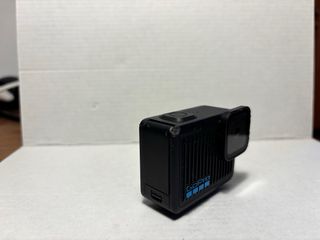 GoPro Hero + 2 microSD (64GB/256GB) + accessori