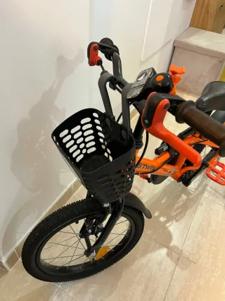 Bicicleta Infantil Naranja B'TWIN