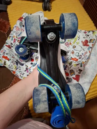 Patines 4 ruedas talla 39