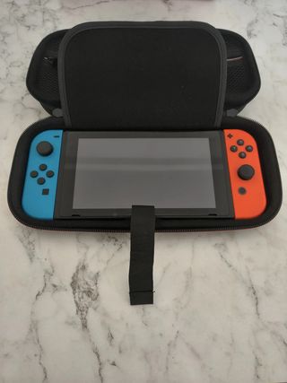 Nintendo Switch 32GB Azul Rojo + Juegos