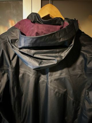 Cortavientos Quechua Mujer Negro