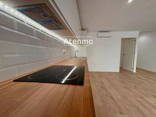 Piso en venta en El Raval en Barcelona
