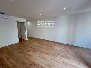 Piso en venta en El Raval en Barcelona