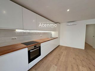 Piso en venta en El Raval en Barcelona