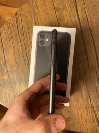iPhone 11 64GB Negro 96% Batería Caja