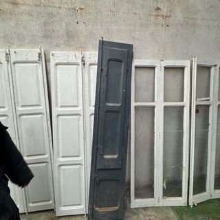 Lote 4 ventanales de  madera antiguas .