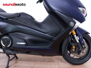 YAMAHA T-MAX 530 SX