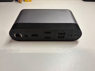 Hub USB-C da scrivania