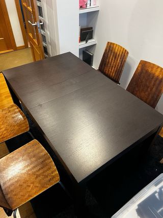 Mesa Comedor Ikea Marrón Oscuro + 4 Sillas