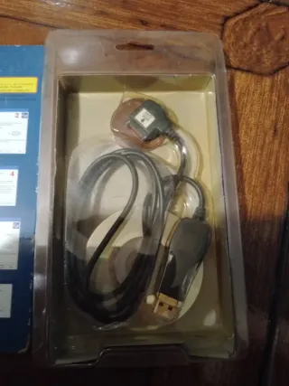 Cable de datos USB para móviles antiguos o pda