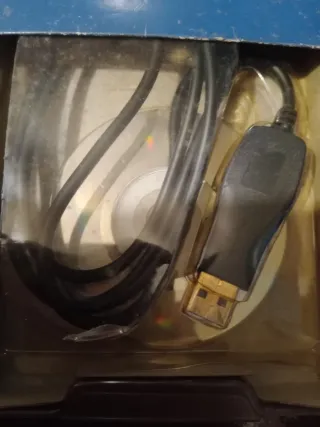 Cable de datos USB para móviles antiguos o pda