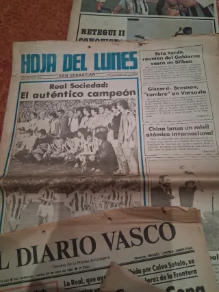 Real sociedad liga 80-81 periódicos retro vi
