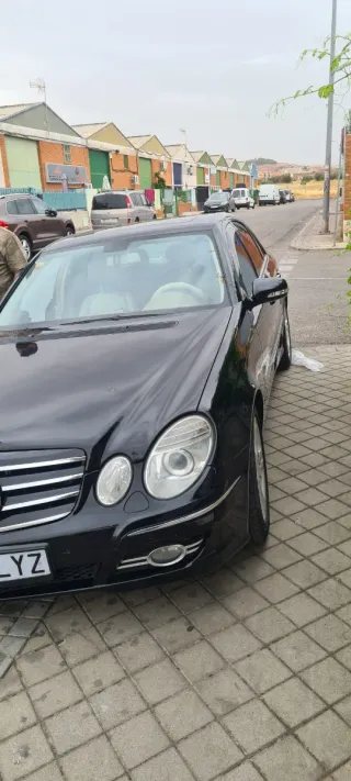 Mercedes-Benz Classe E (214) 2006